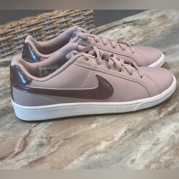 Women’s NIKE Court Royale “Smoky Mauve” leather sneakers- Size 9.5 - Picture 2 of 8